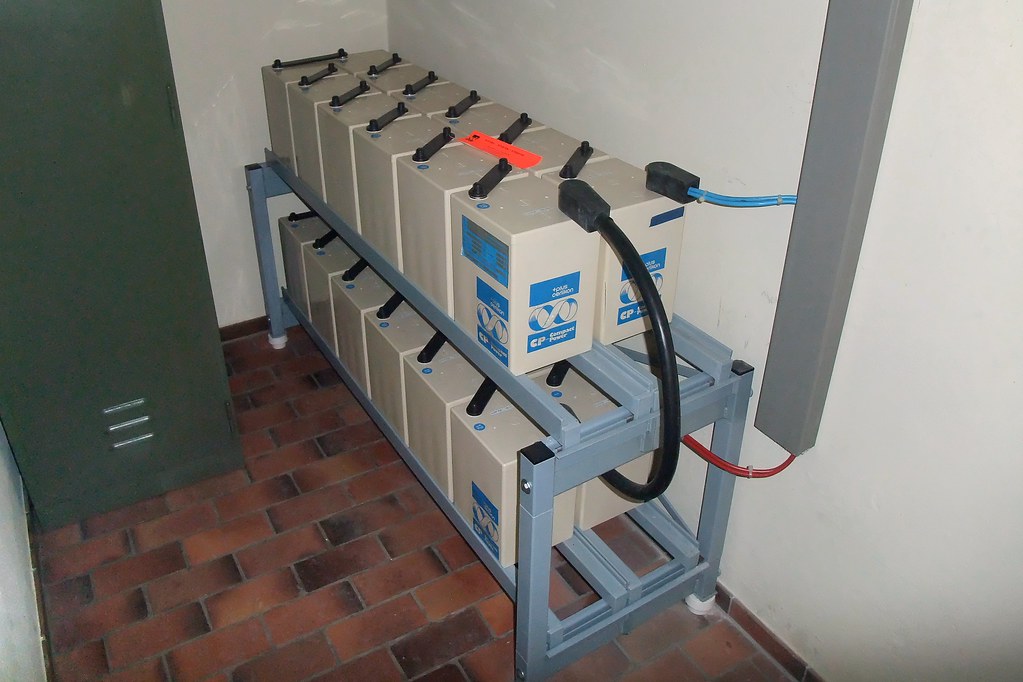 Eaton 93E three-phase UPS